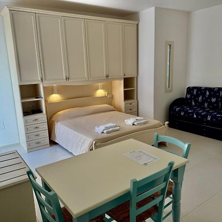 Baia Sangiorgio Hotel & Beach Club Бари Экстерьер фото