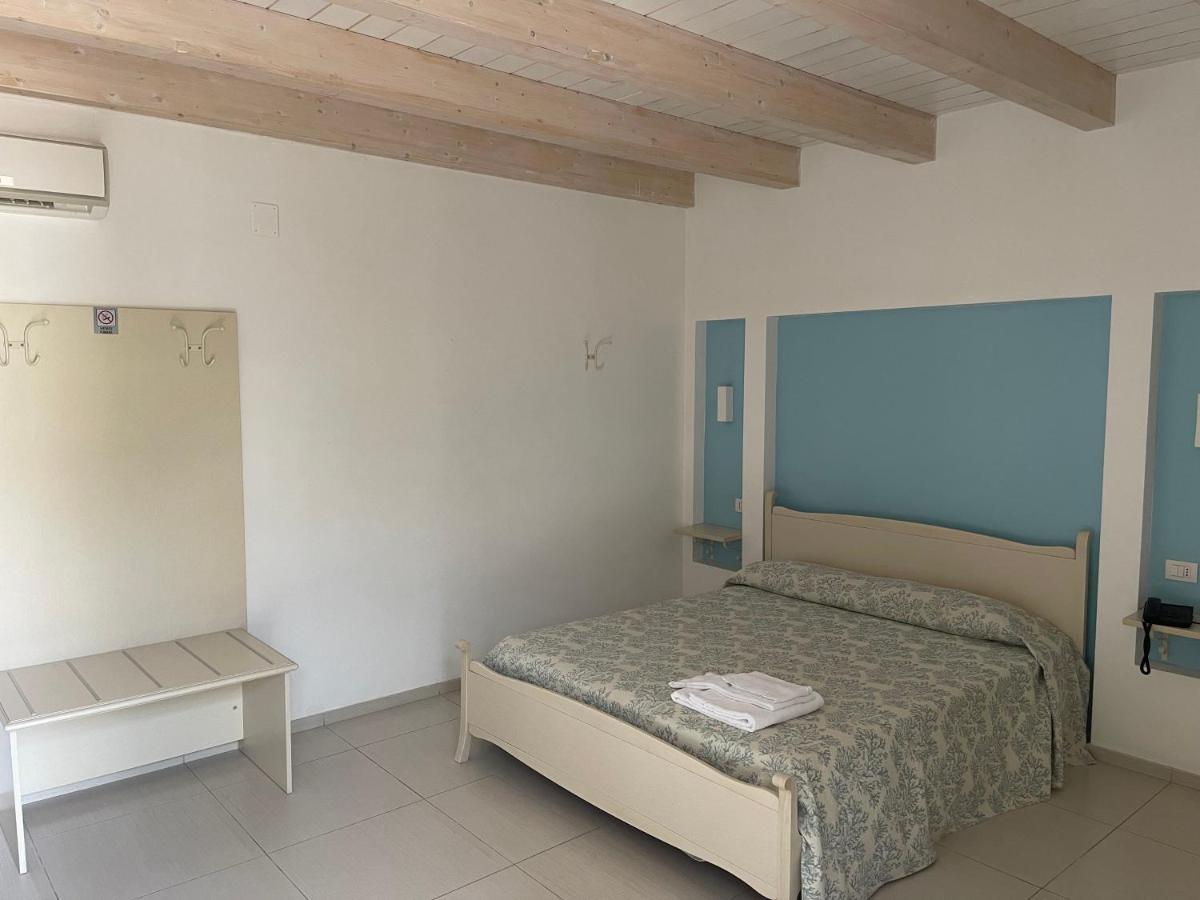 Baia Sangiorgio Hotel & Beach Club Бари Экстерьер фото